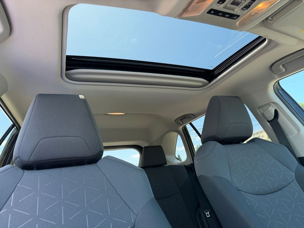 2019 Toyota RAV4 Hybrid XLE