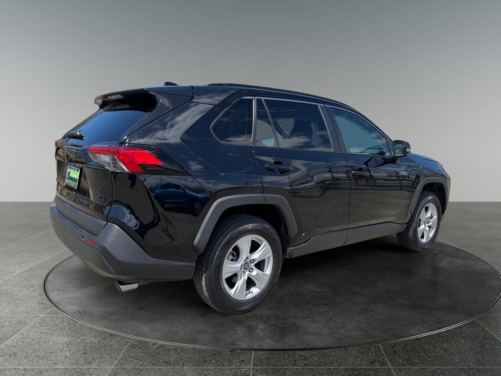 2019 Toyota RAV4 Hybrid XLE