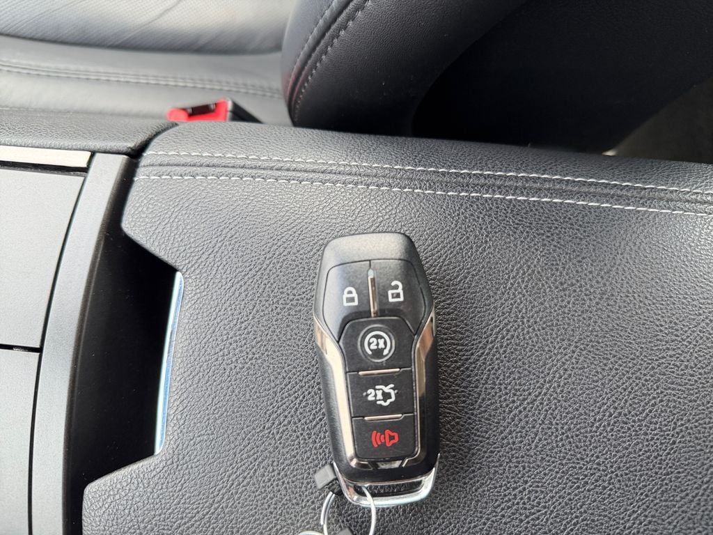 2016 Lincoln MKZ Hybrid Base