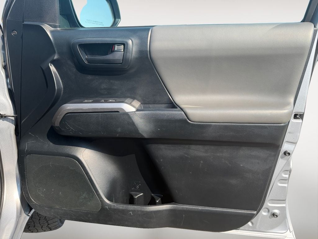 2017 Toyota Tacoma SR5