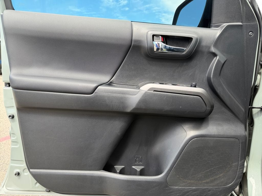 2023 Toyota Tacoma TRD Off-Road ONE OWNER V6