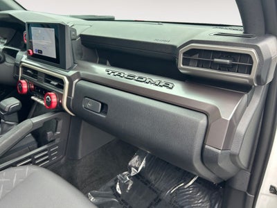 2025 Toyota TACOMA SR5 SR5