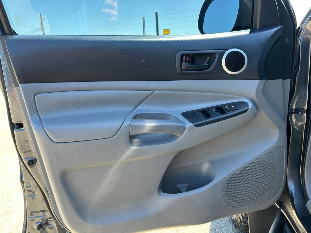 2015 Toyota TACOMA Base V6