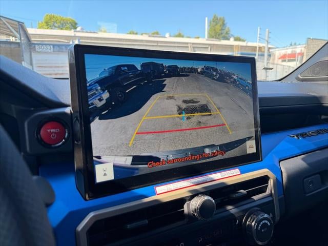 2025 Toyota Tacoma i-FORCE MAX TRD Off Road