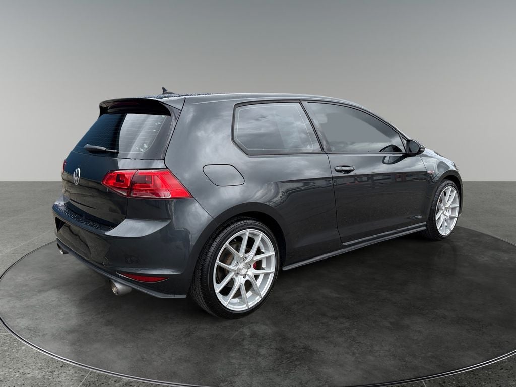 2016 Volkswagen Golf GTI S