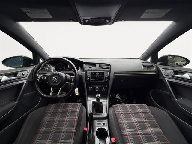 2016 Volkswagen Golf GTI S