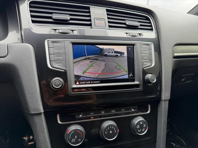 2016 Volkswagen Golf GTI S