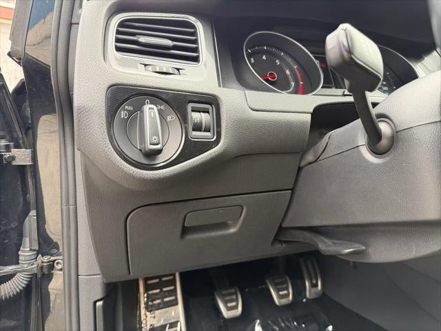 2016 Volkswagen Golf GTI S