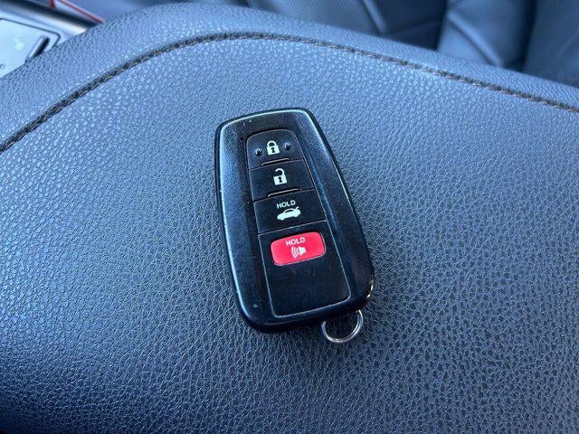 2018 Toyota CAMRY XLE