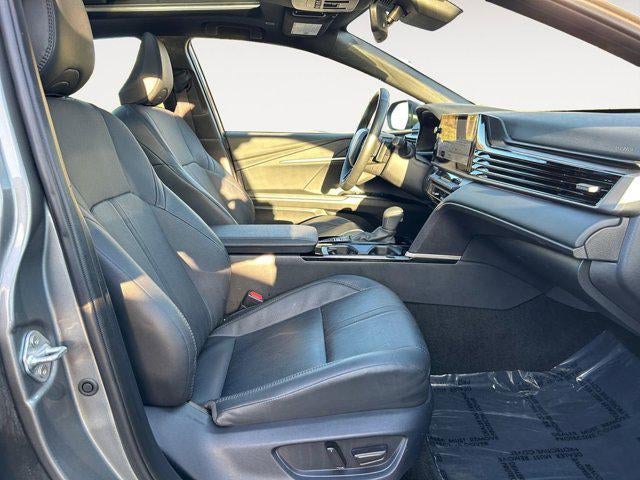 2025 Toyota CAMRY XSE HYBRID