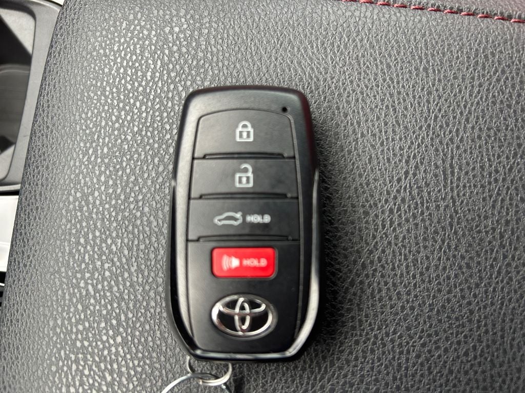 2026 Toyota CAMRY XSE HYBRID