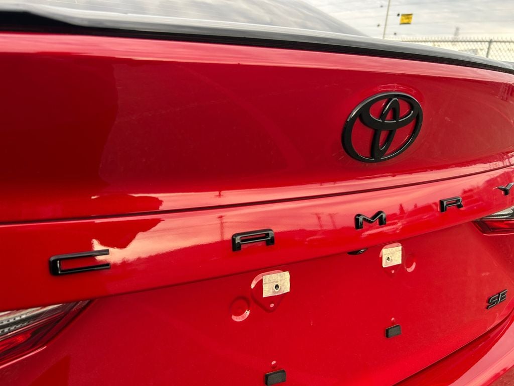 2026 Toyota CAMRY SE Nightshade HYBRID