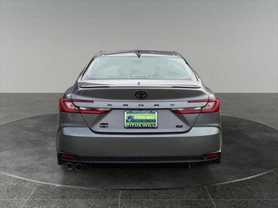 2025 Toyota Camry SE HYBRID
