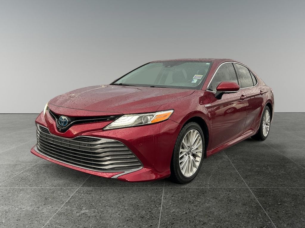 2020 Toyota CAMRY HYBRID XLE
