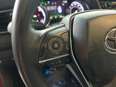 2020 Toyota Camry Hybrid XLE