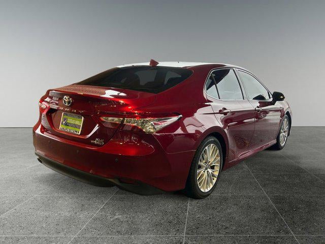 2020 Toyota CAMRY HYBRID XLE