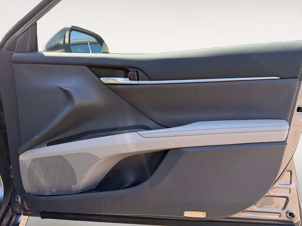 2024 Toyota Camry Hybrid XLE