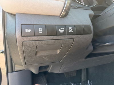 2024 Toyota Camry Hybrid XLE