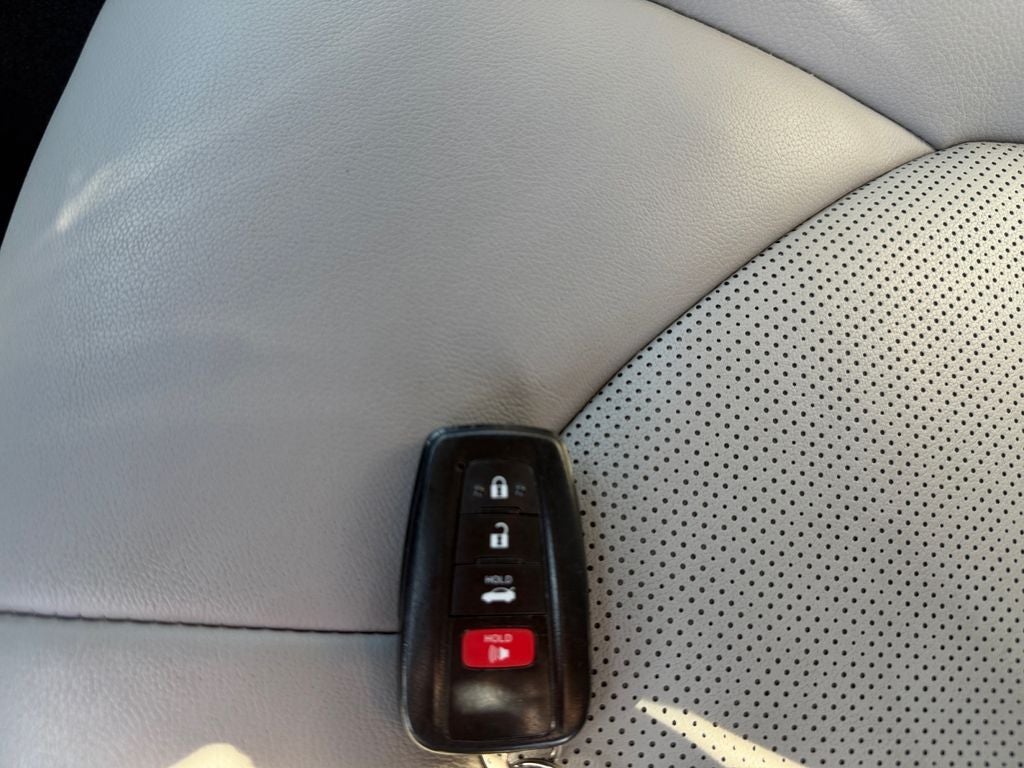 2024 Toyota Camry Hybrid XLE