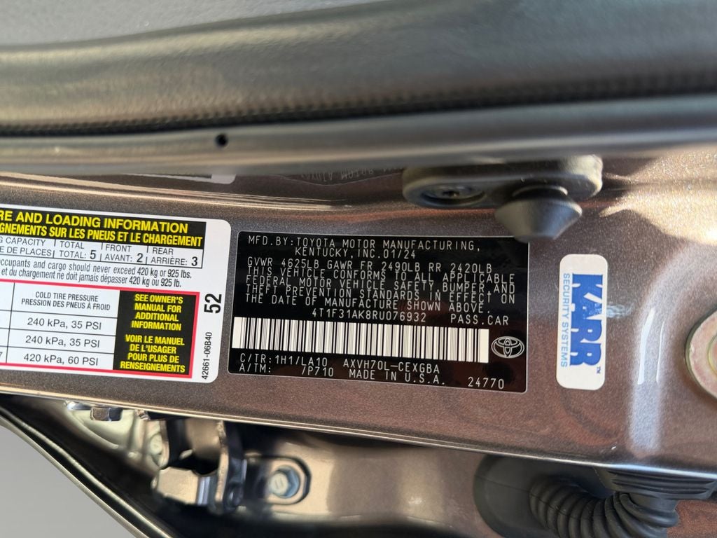 2024 Toyota Camry Hybrid XLE