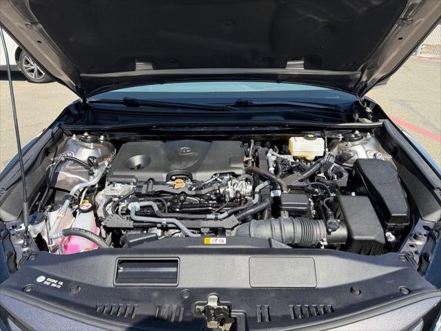 2024 Toyota Camry Hybrid XLE