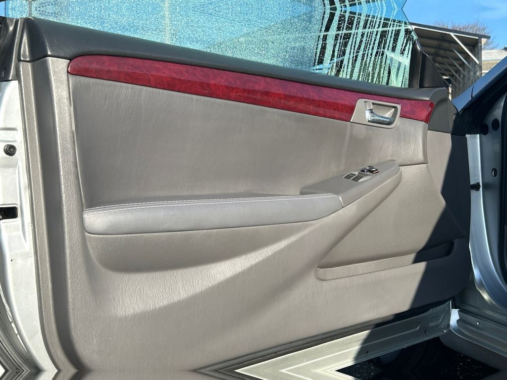 2004 Toyota Camry Solara SLE