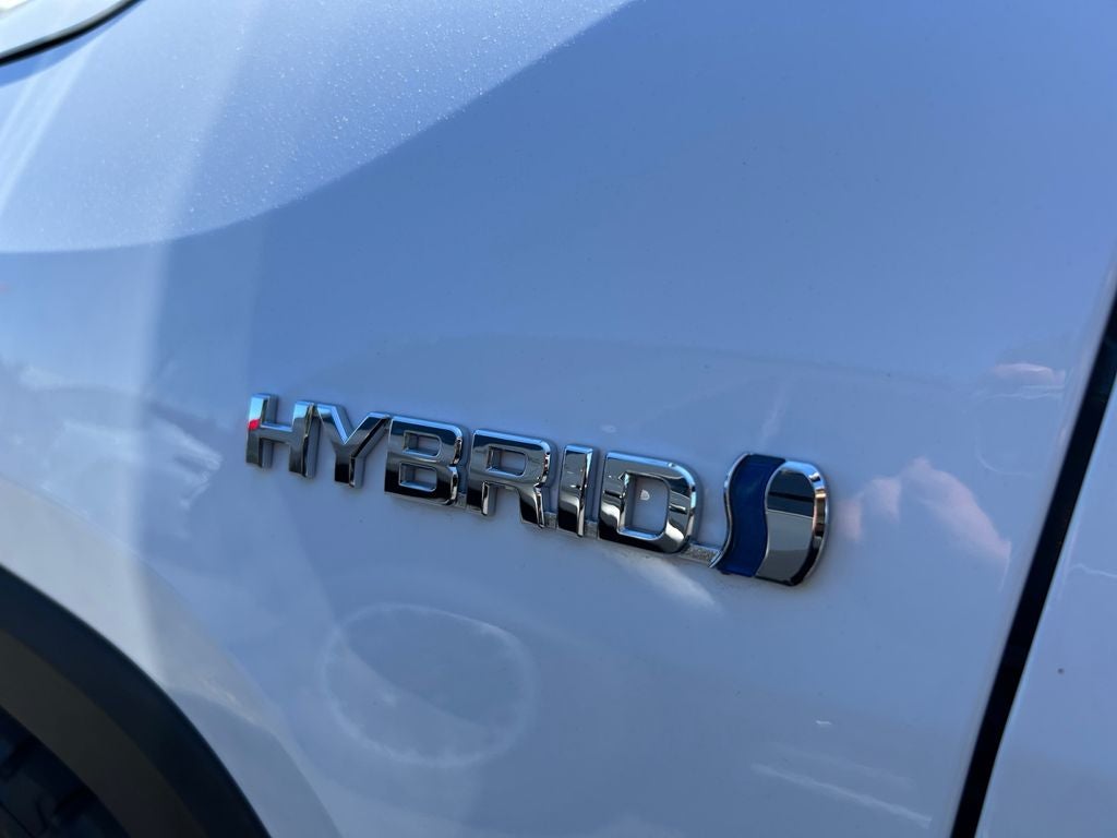 2021 Toyota RAV4 HYBRID LE