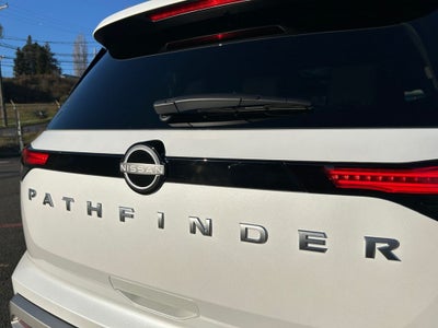 2025 Nissan Pathfinder Platinum