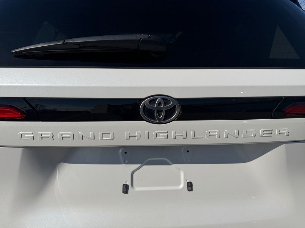 2024 Toyota Grand Highlander Limited