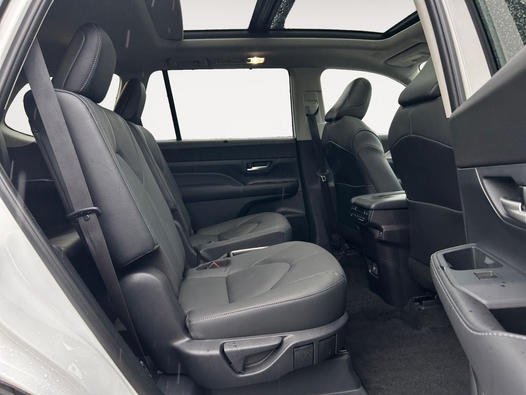 2025 Toyota GRAND HIGHLANDER Platinum