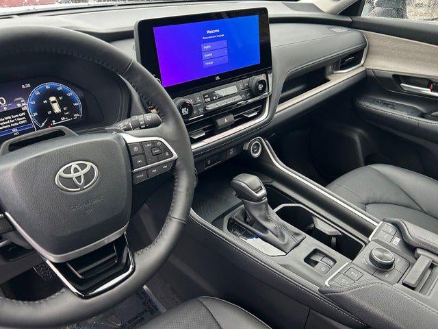 2025 Toyota GRAND HIGHLANDER Platinum