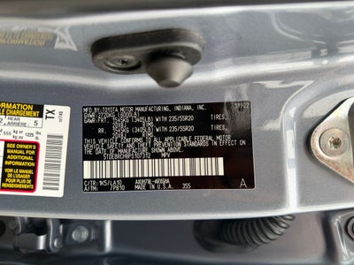 2023 Toyota Highlander Hybrid Platinum