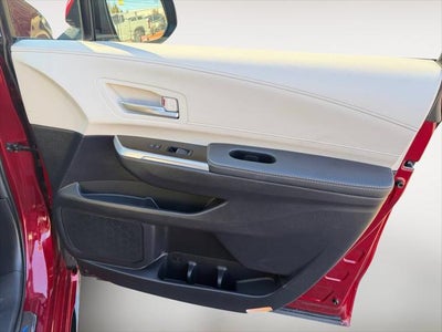 2025 Toyota Sienna Platinum 7 Passenger