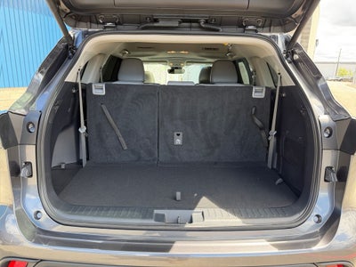 2024 Toyota Highlander Hybrid XLE