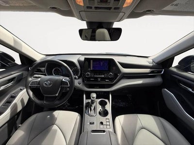 2024 Toyota Highlander Hybrid XLE