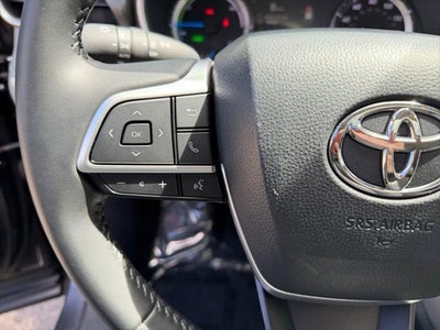 2024 Toyota Highlander Hybrid XLE