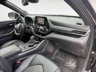 2023 Toyota Highlander XSE