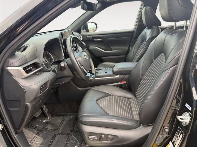 2023 Toyota Highlander XSE