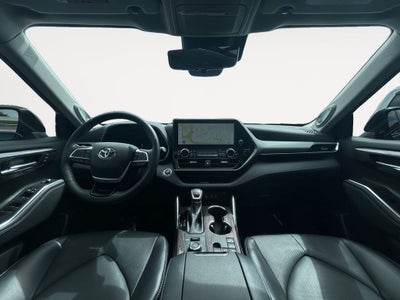 2023 Toyota HIGHLANDER Platinum 1 OWNER