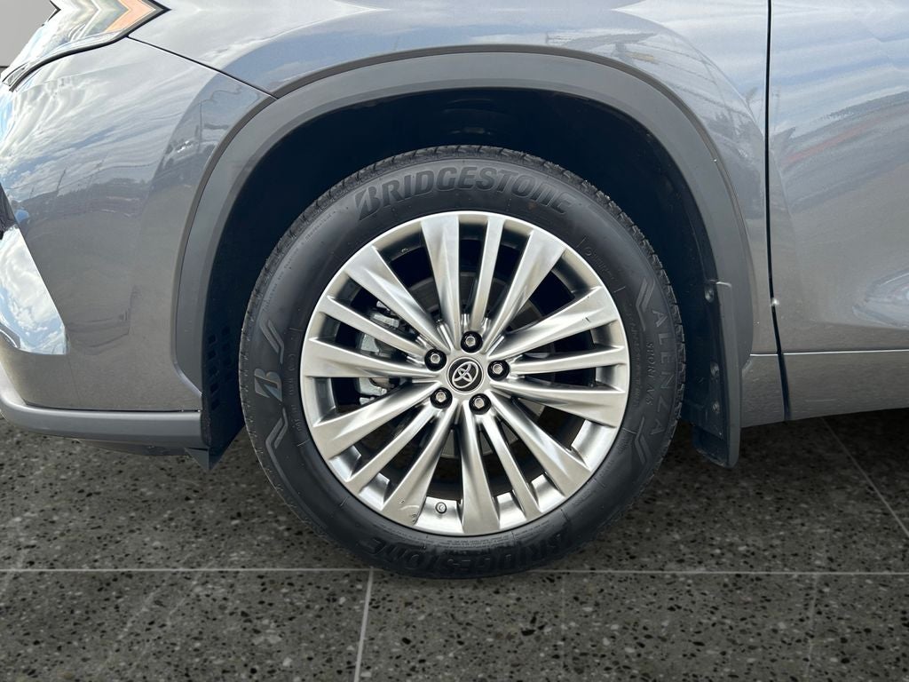 2023 Toyota HIGHLANDER Platinum 1 OWNER