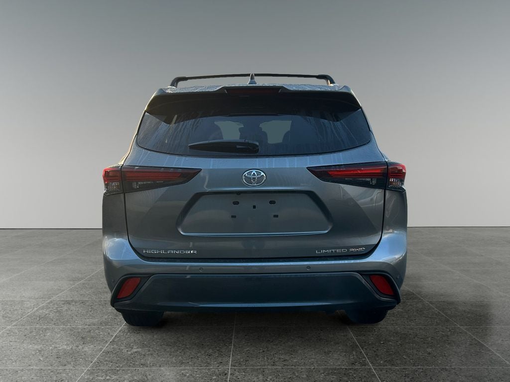 2025 Toyota HIGHLANDER Limited