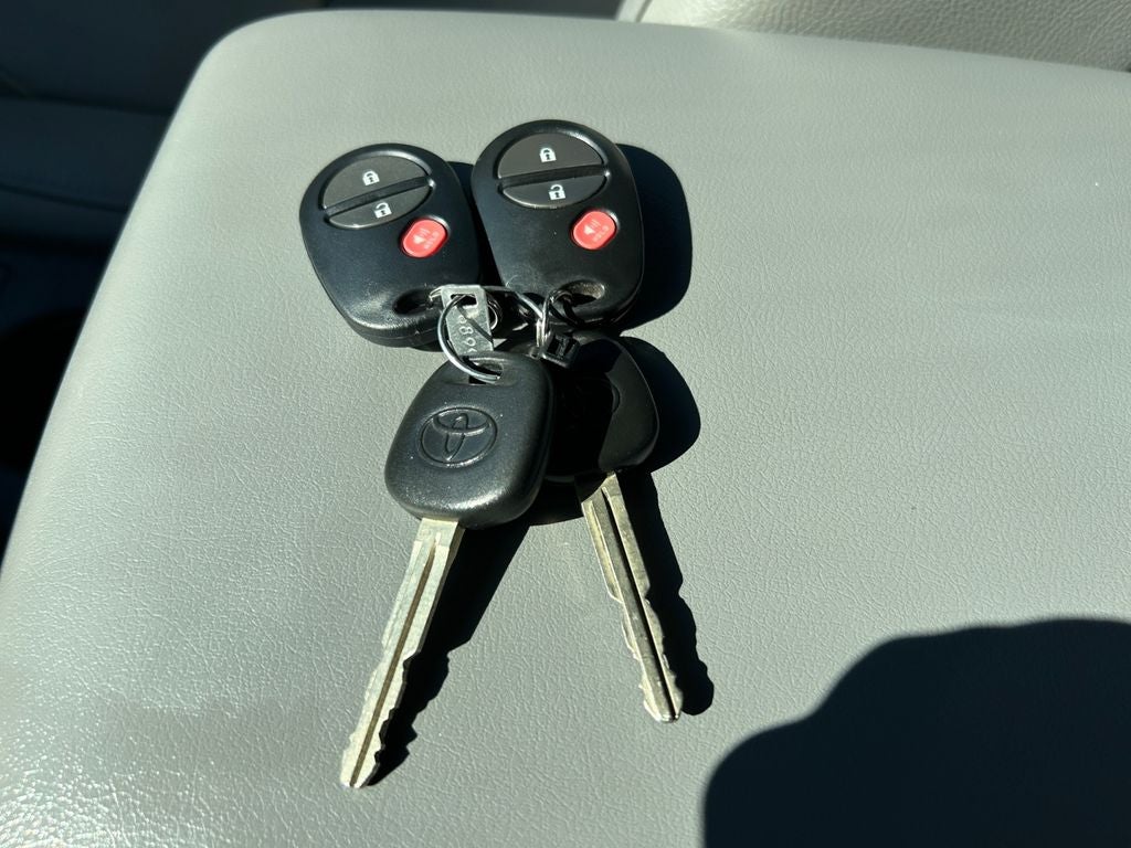 2011 Toyota Tundra LIMITED-TRD OFF ROAD