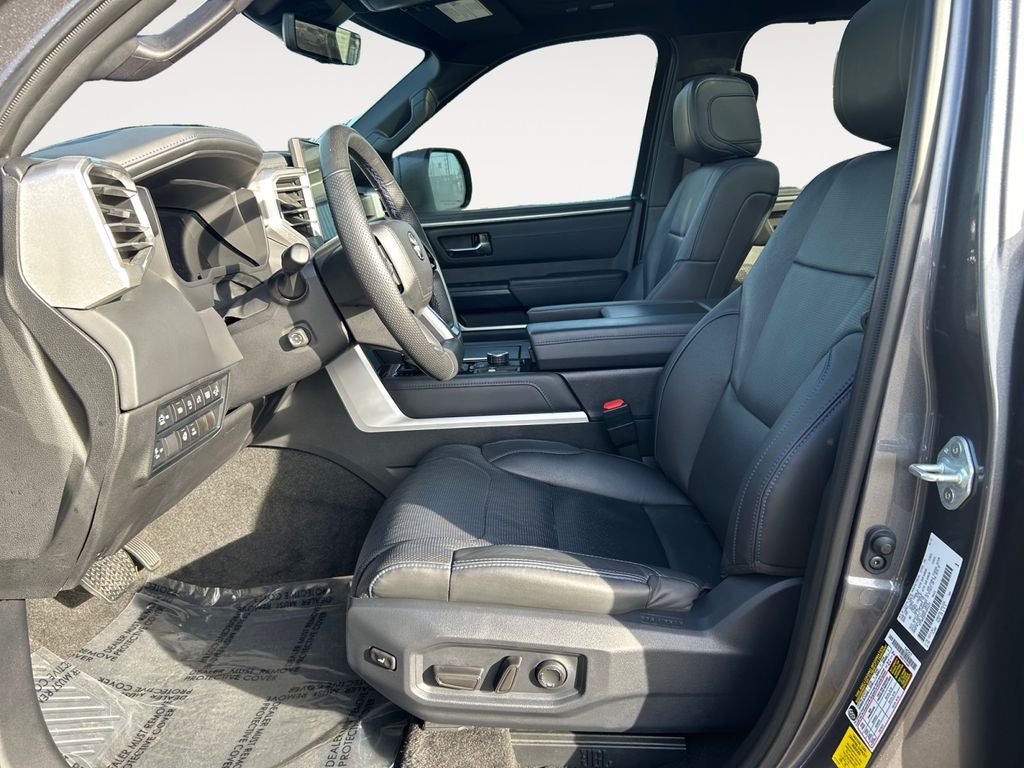 2023 Toyota TUNDRA 4X4 Platinum