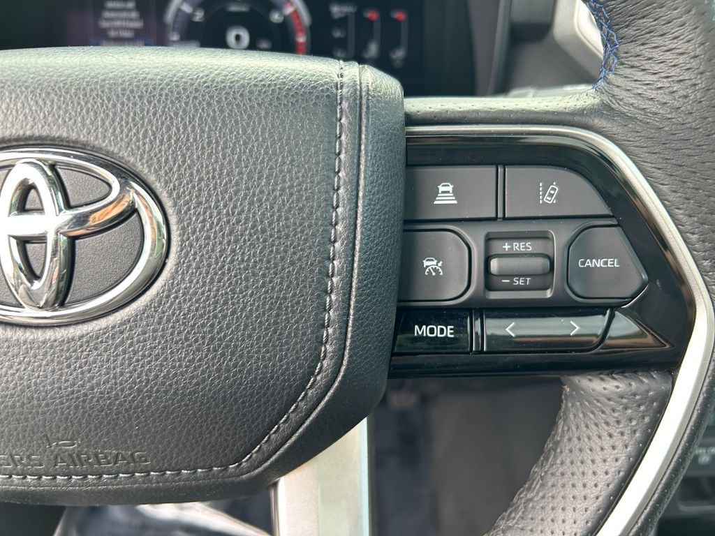 2023 Toyota TUNDRA 4X4 Platinum