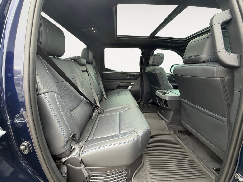 2022 Toyota Tundra Hybrid Platinum