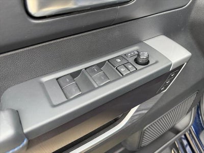 2022 Toyota Tundra Hybrid Platinum
