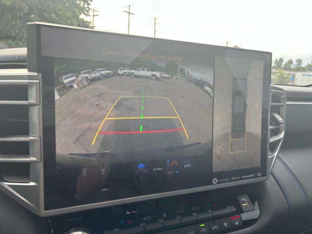 2023 Toyota Tundra i-FORCE MAX Platinum