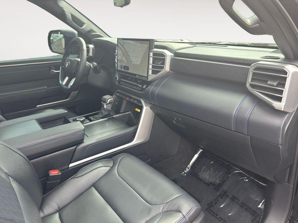 2023 Toyota Tundra i-FORCE MAX Platinum