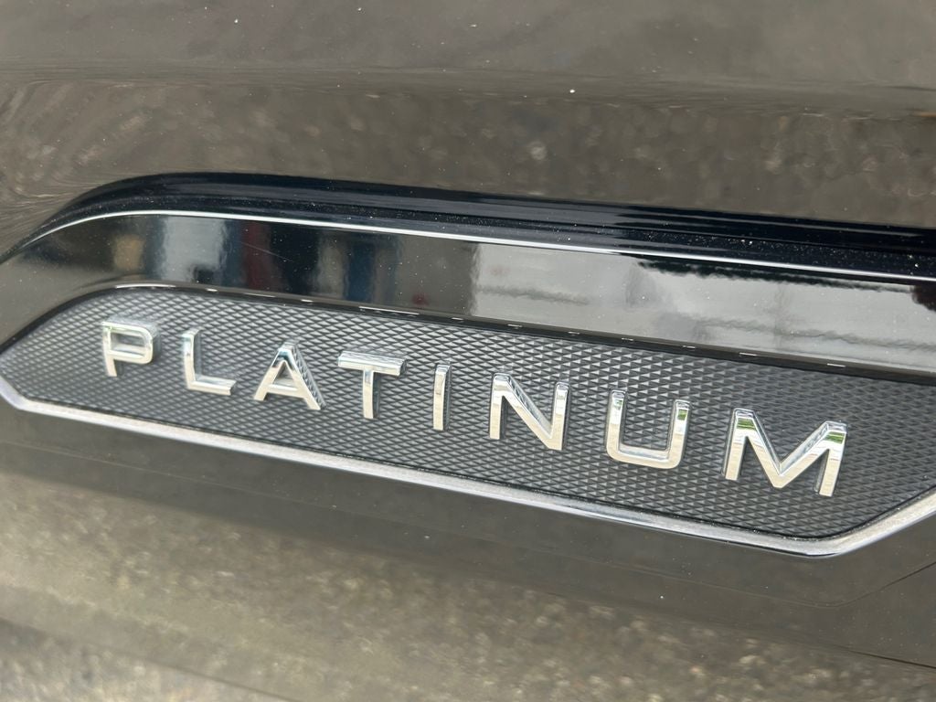 2023 Toyota Tundra i-FORCE MAX Platinum