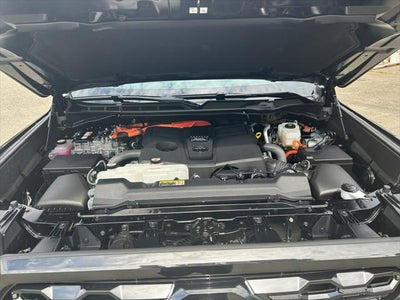 2023 Toyota Tundra i-FORCE MAX Platinum